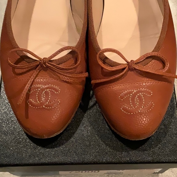 Chanel Tan Caviar Leather Ballet Flats - Picture 2 of 9